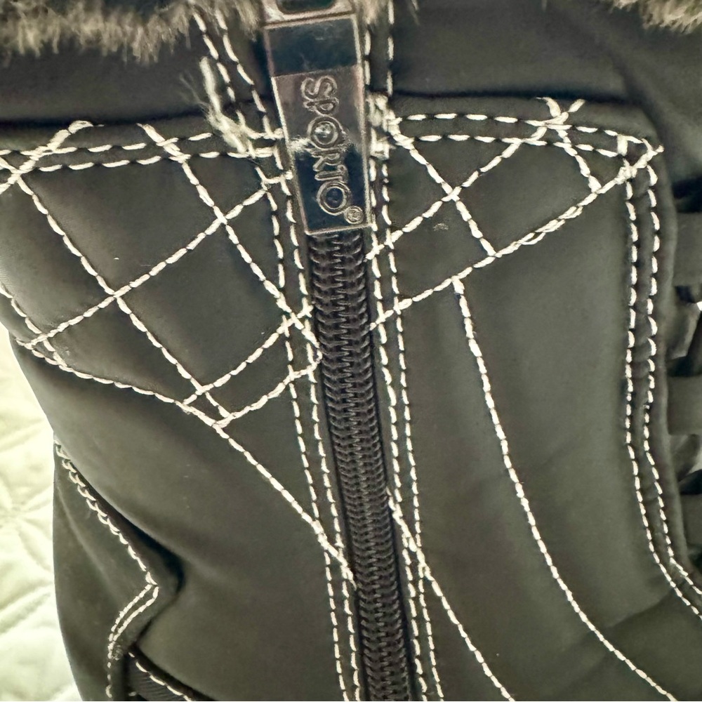 Sporto Black Winter Zip-Up/Toggle Boots with Gray Faux Fur Trim Size 8 - Picture 12 of 13